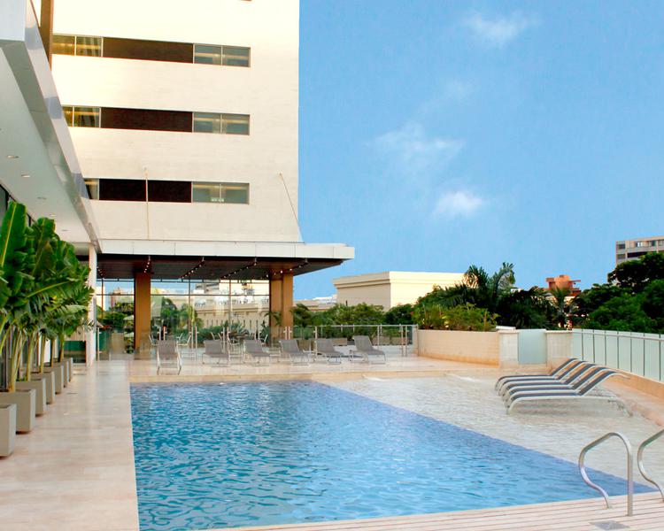 Tour Pool ESTELAR En Alto Prado Hotel - Barranquilla